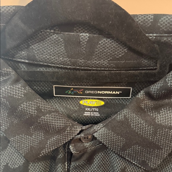 Greg Norman Collection Charcoal Polo with Shark Design - Picture 2 of 4